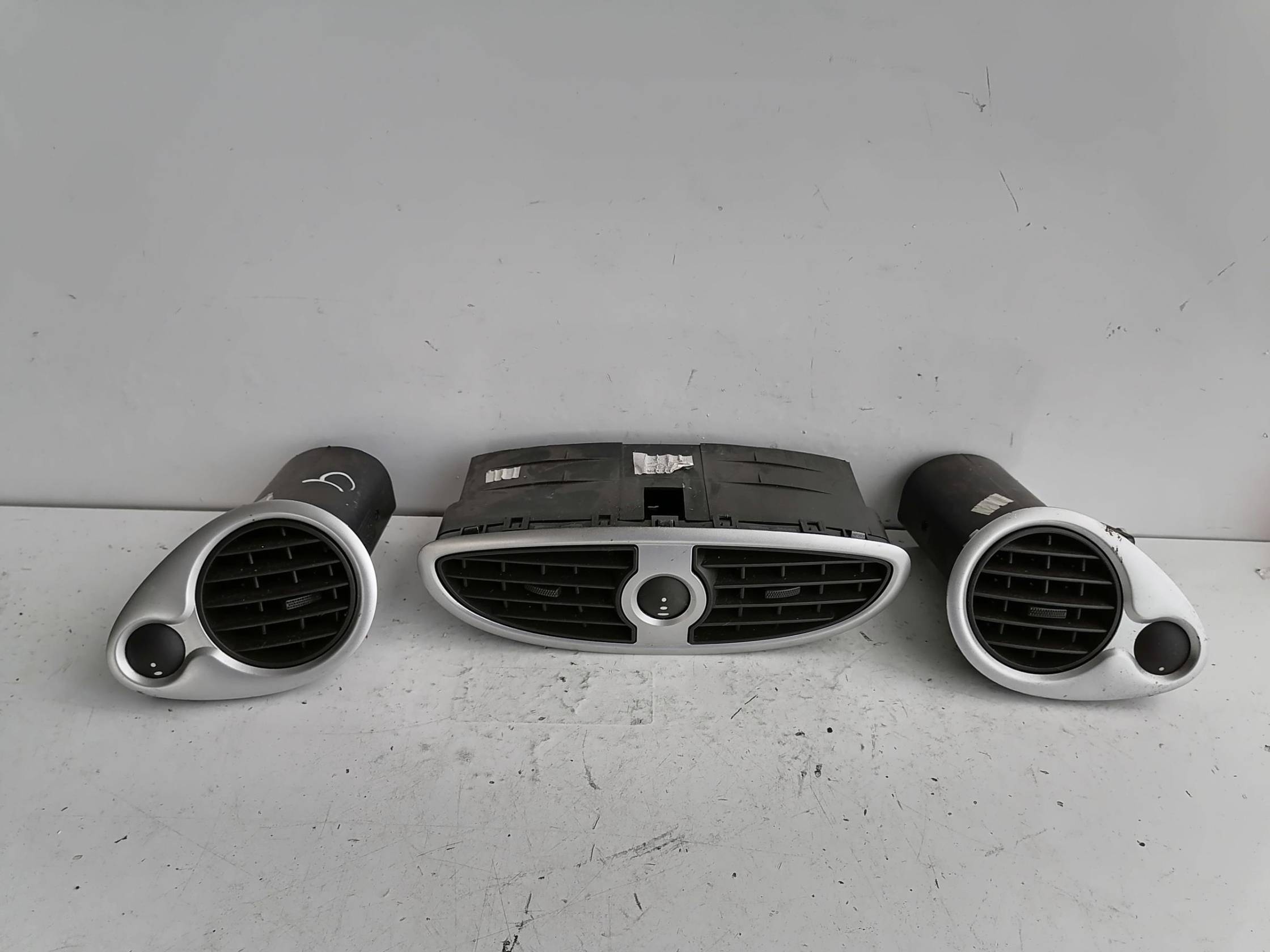 Bocchetta aria centr. cruscotto